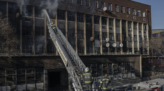 70 die in South Africa building fire